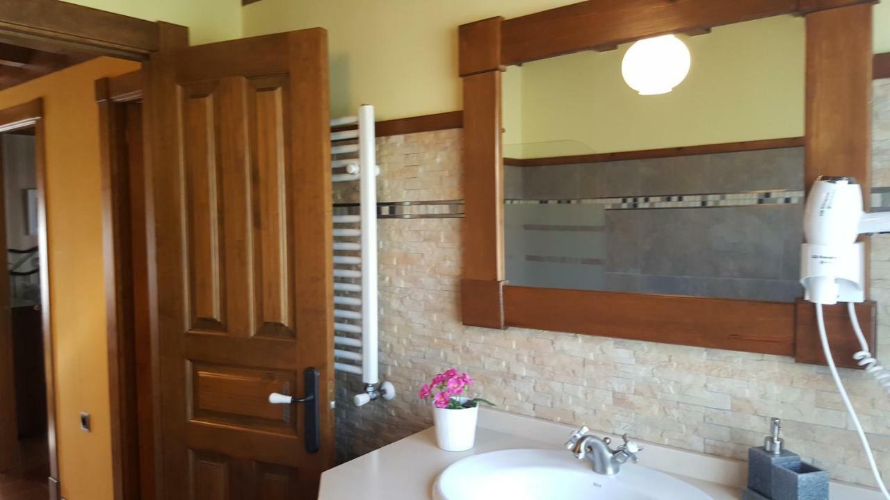 Camin De Los Collaos Guest House Onís Eksteriør bilde