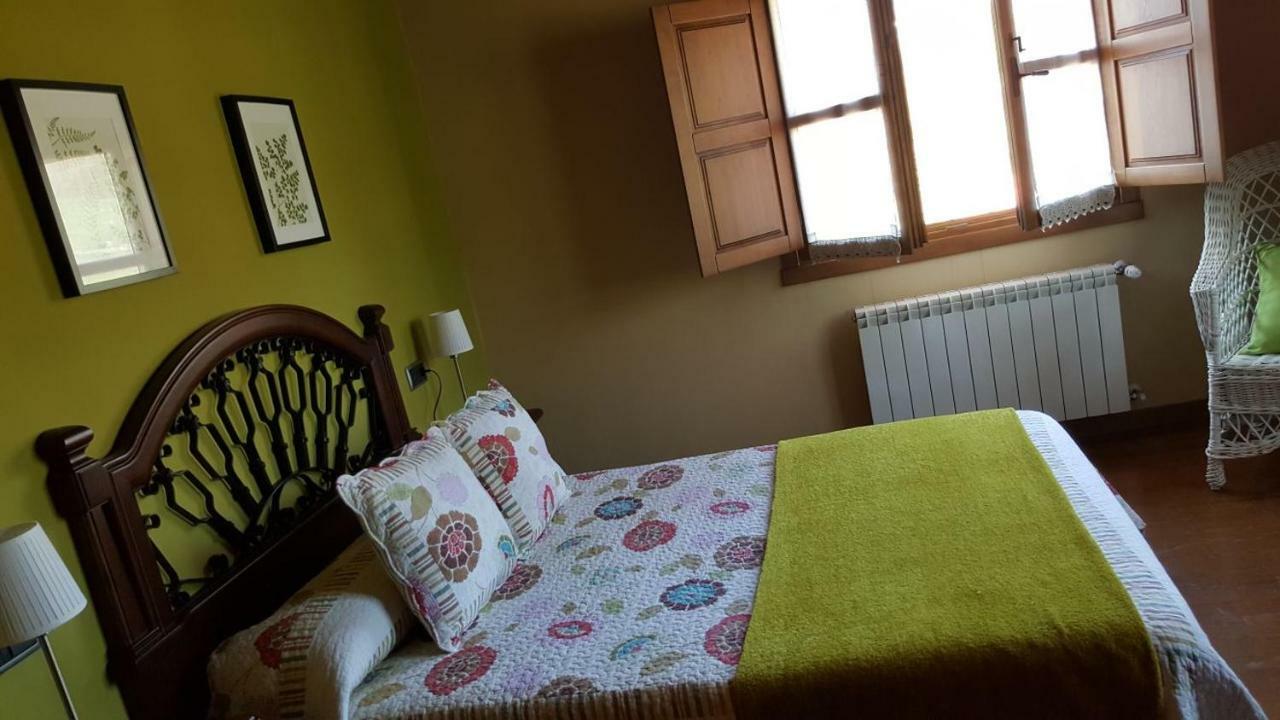 Camin De Los Collaos Guest House Onís Eksteriør bilde
